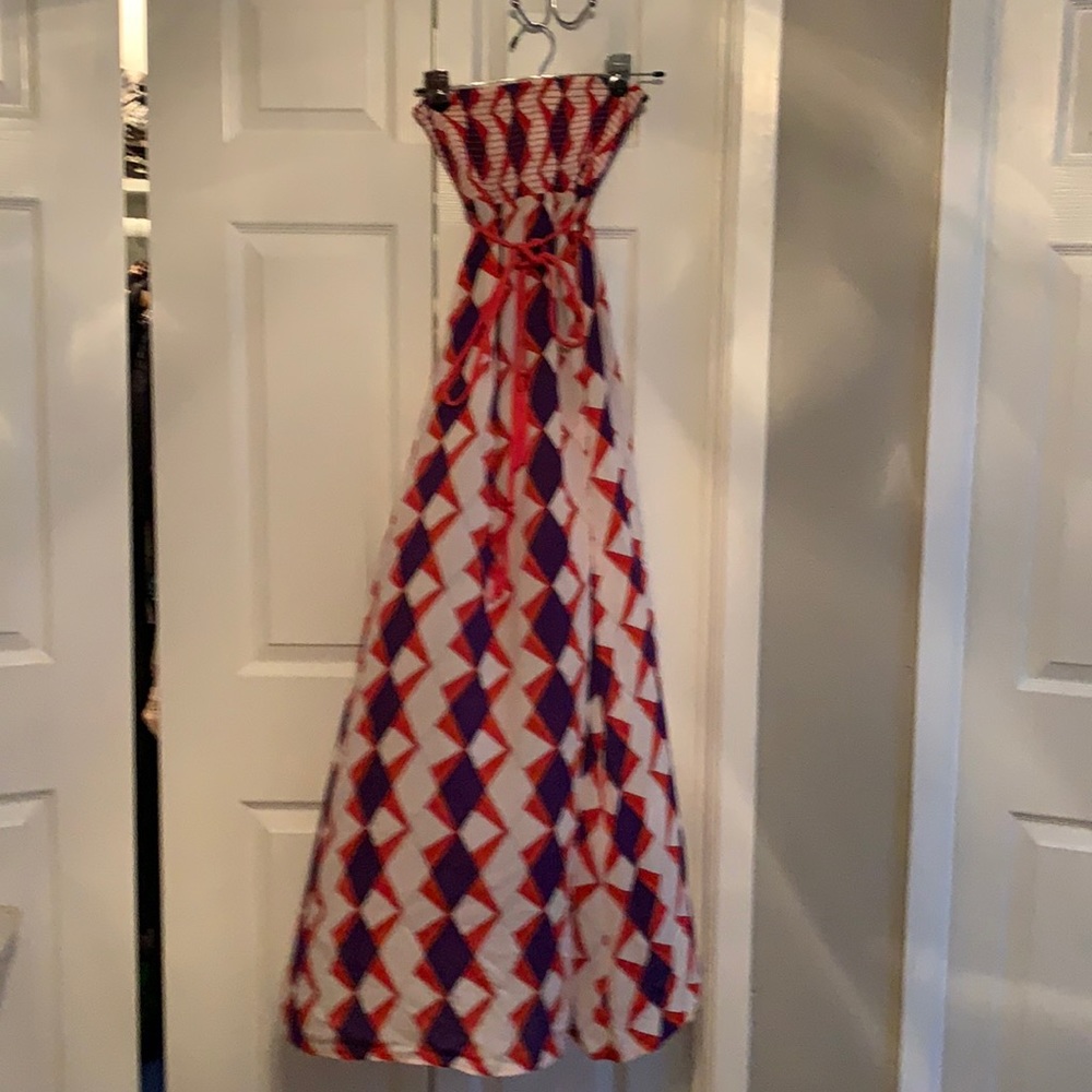 🔥2x$10 strapless maxi dress or 2 for $10 donates